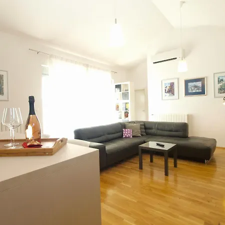 Zeljko 1662 Apartament Pula