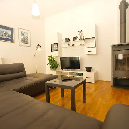 Zeljko 1662 Apartament Pula
